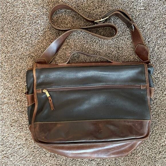 Dexter Leather Messenger Bag  - Picture 6 of 11